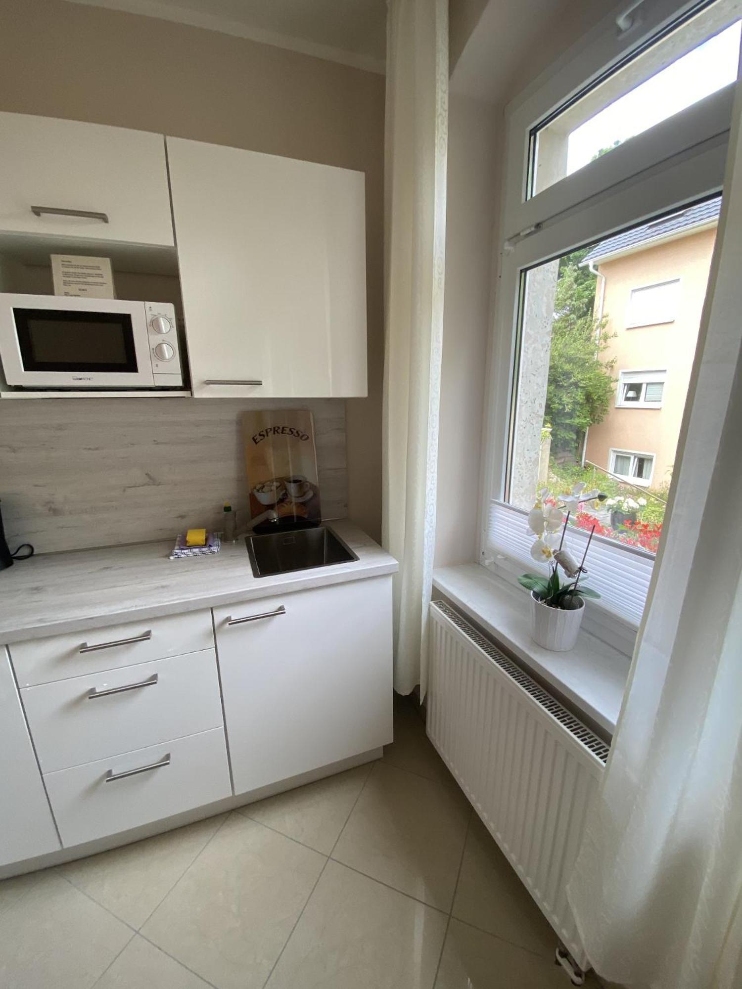 Apartments Und Zimmer Gaestehaus Matthias Dresden Rum bild
