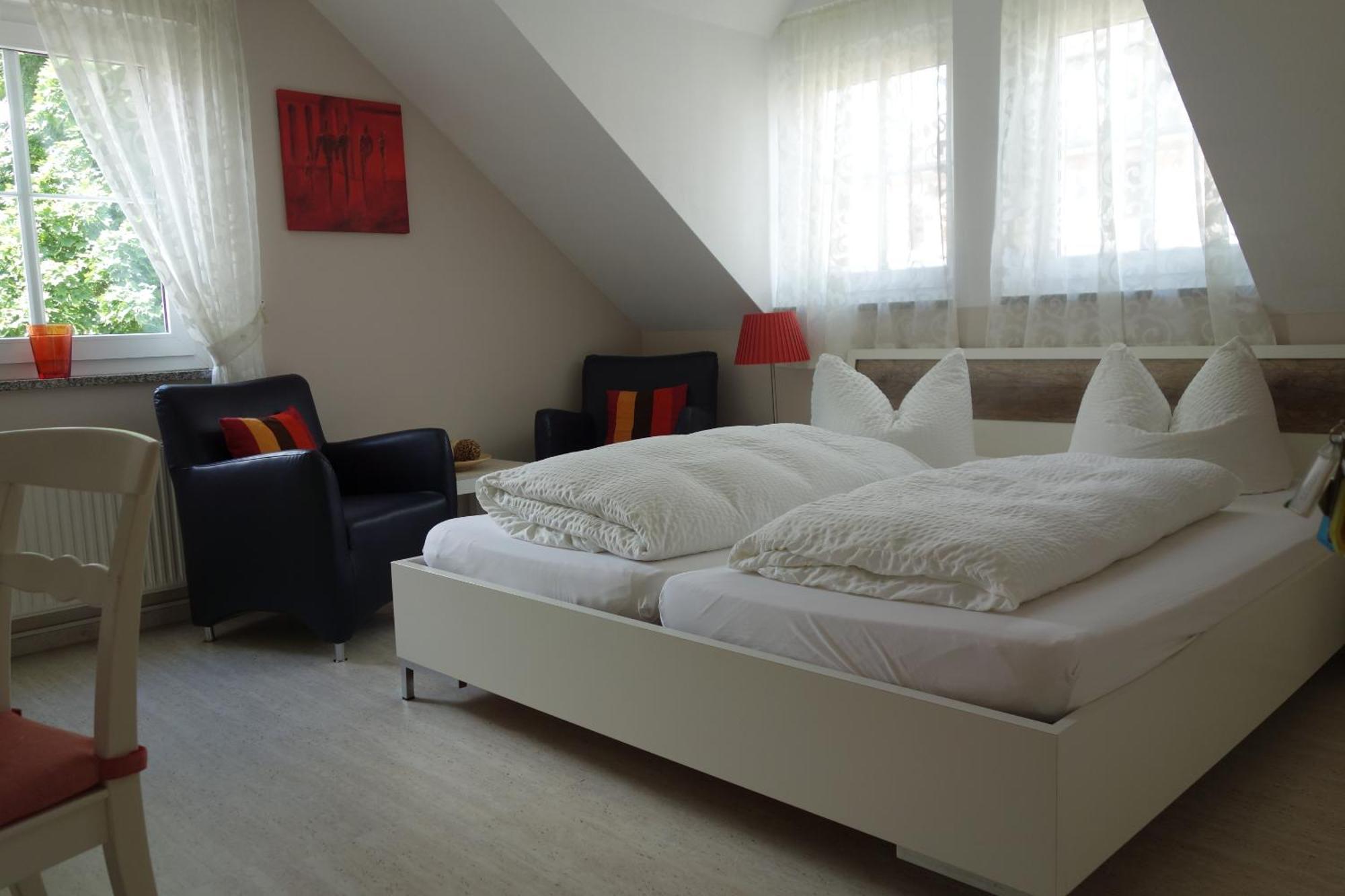 Apartments Und Zimmer Gaestehaus Matthias Dresden Rum bild