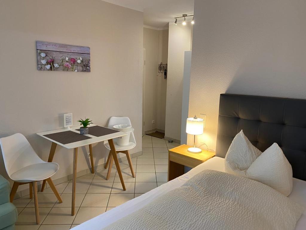 Apartments Und Zimmer Gaestehaus Matthias Dresden Exteriör bild